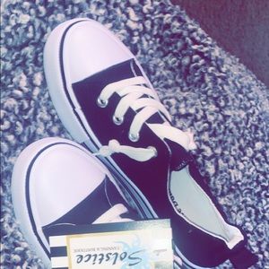 Pierre Dumas Slip on Shoes